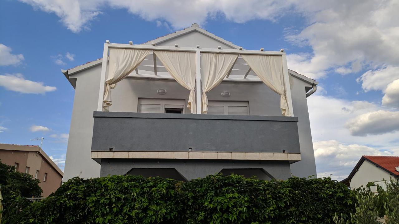 Marina Apartment